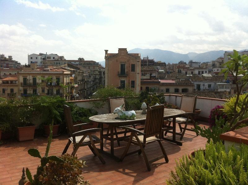 Alle Terrazze Del Borgo Vecchio Palermo Oda fotoğraf
